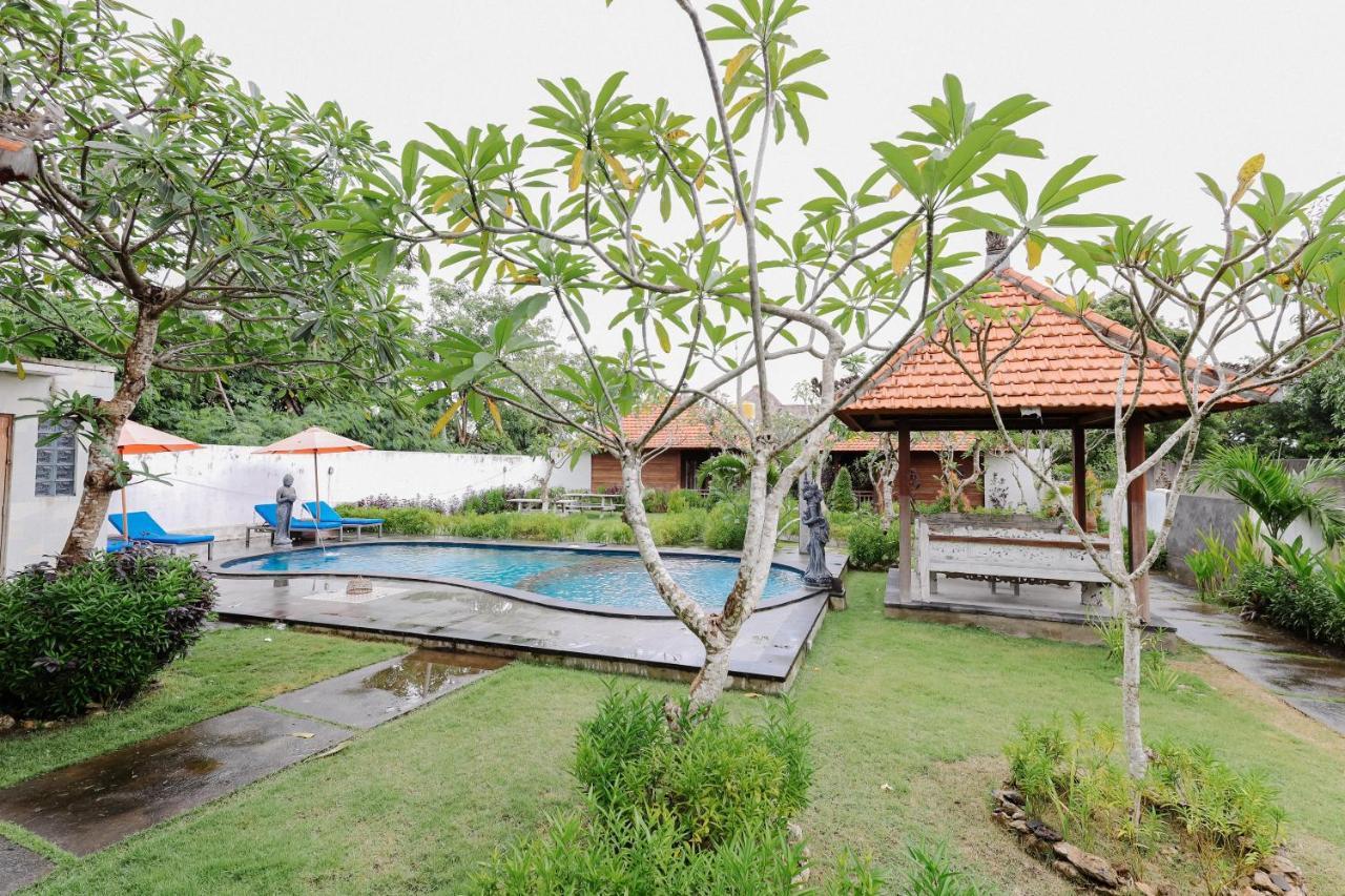 The Lavana Jhonny Kibung Villas Lembongan Exterior photo
