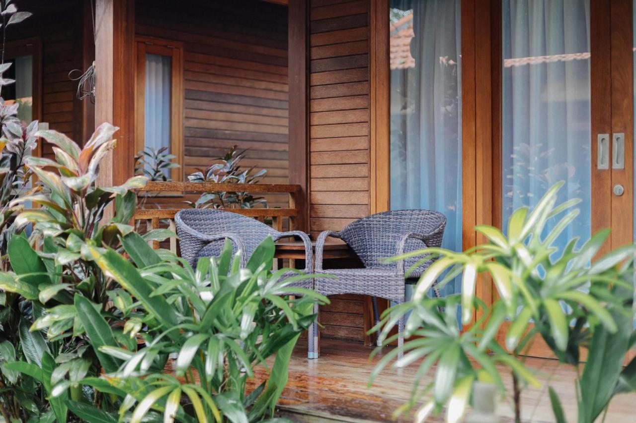 The Lavana Jhonny Kibung Villas Lembongan Exterior photo
