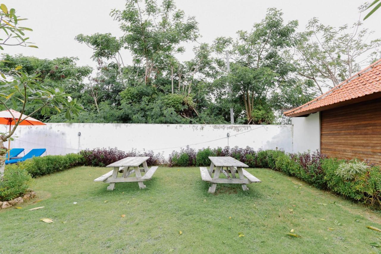 The Lavana Jhonny Kibung Villas Lembongan Exterior photo